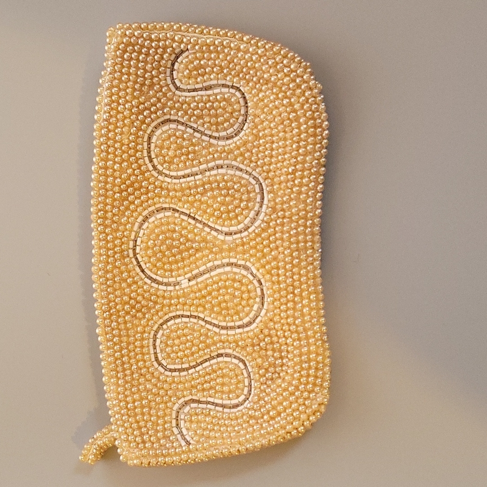 Vintage small beaded bag